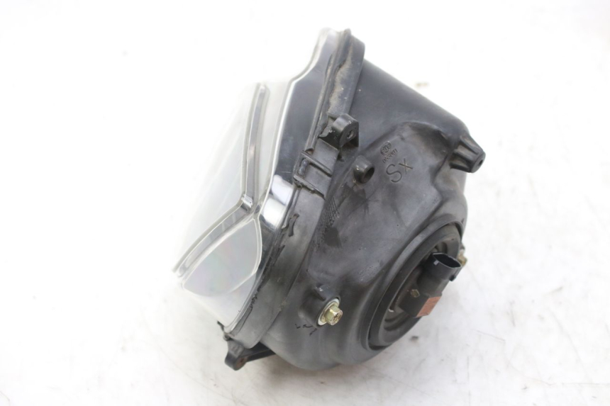 photo de FARO DELANTERO IZQUIERDO DERBI GPR 50 (2004 - 2009)