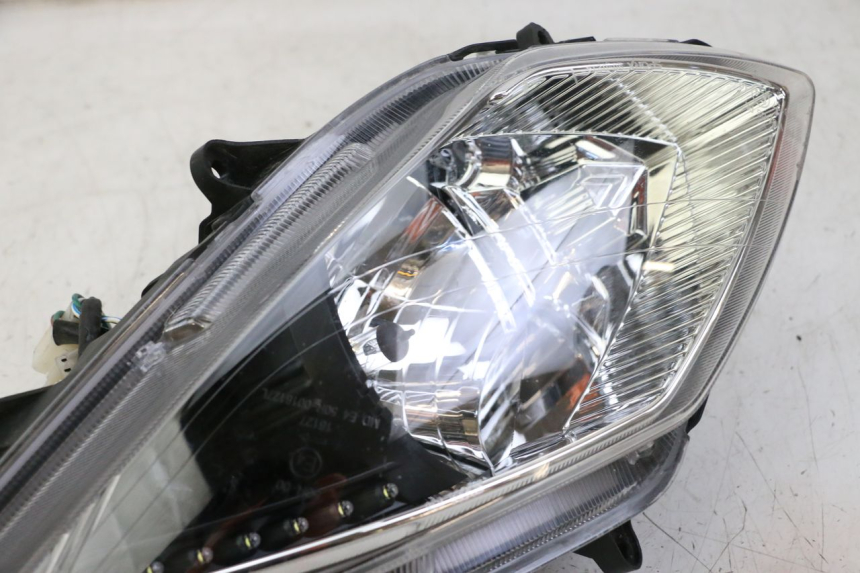 photo de FARO DELANTERO IZQUIERDA SYM JOYMAX 125 (2010 - 2017)