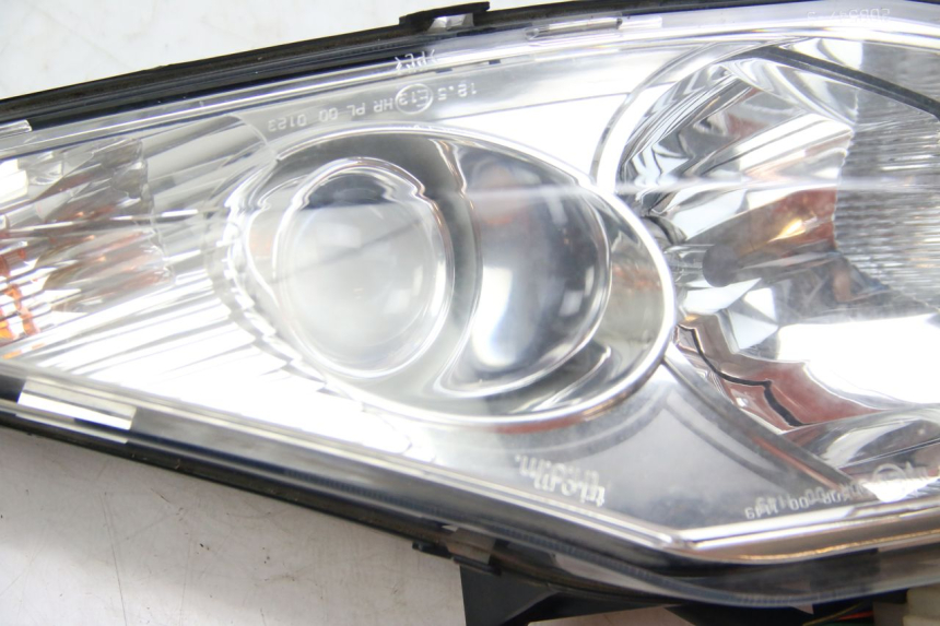 photo de FARO DELANTERO IZQUIERDO PEUGEOT SATELIS 125 (2006 - 2009)