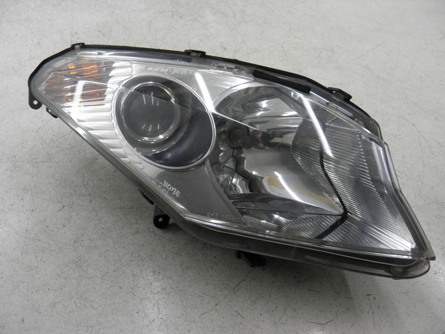 photo de FARO DELANTERO IZQUIERDO PEUGEOT SATELIS 125 (2006 - 2009)