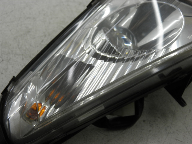 photo de FARO DELANTERO IZQUIERDO PEUGEOT SATELIS 125 (2006 - 2009)