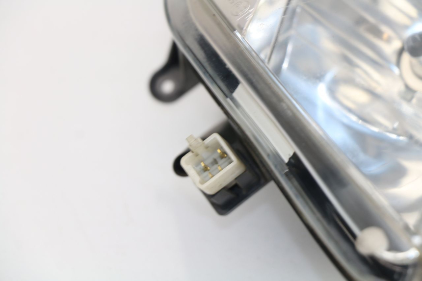 photo de FARO DELANTERO IZQUIERDA PEUGEOT SATELIS 125 (2010 - 2012)