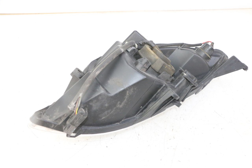 photo de FARO DELANTERO IZQUIERDA PEUGEOT SATELIS 125 (2013 - 2018)