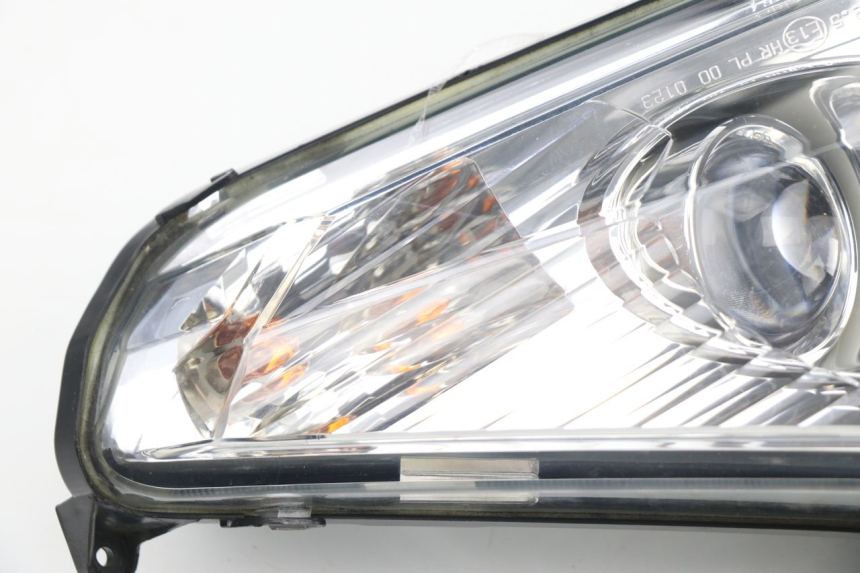 photo de FARO DELANTERO IZQUIERDA PEUGEOT SATELIS 125 (2013 - 2018)