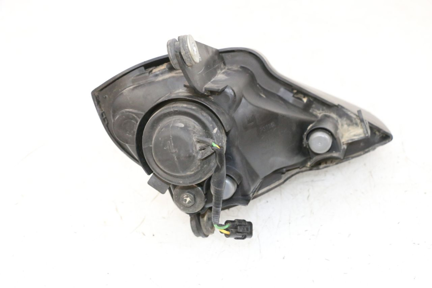 photo de FARO DELANTERO IZQUIERDA YAMAHA YFM R RAPTOR 250 (2008 - 2014) - Primer plano técnico