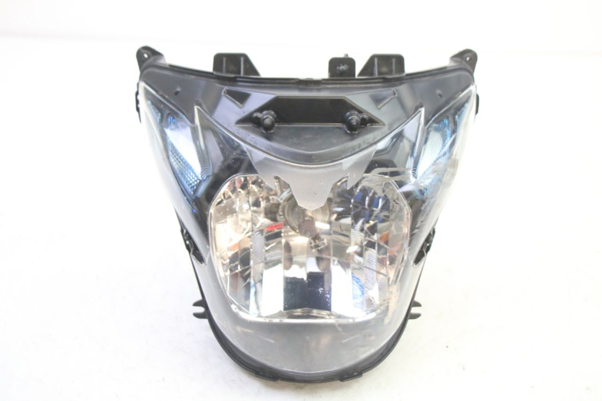 photo de FARO DELANTERO SUZUKI GSR 750 (2011 - 2017)