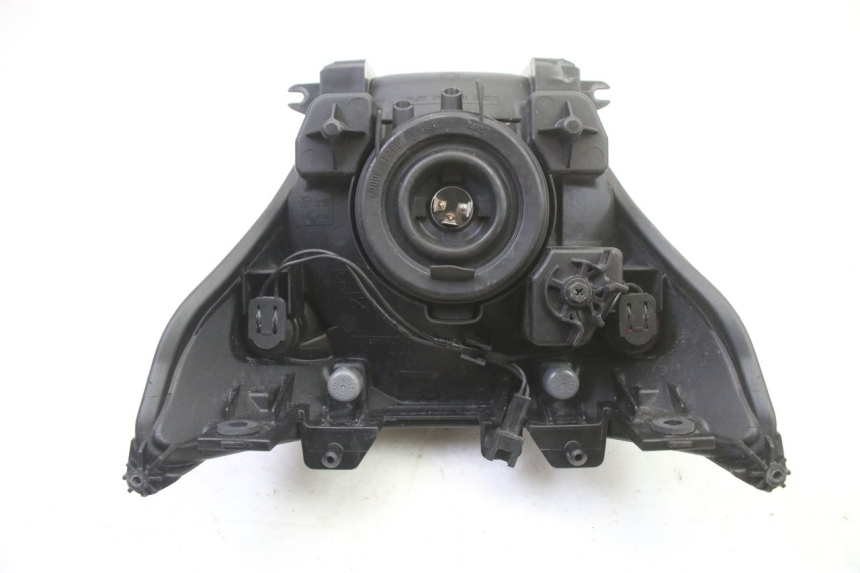 photo de FARO DELANTERO SUZUKI GSR 750 (2011 - 2017)