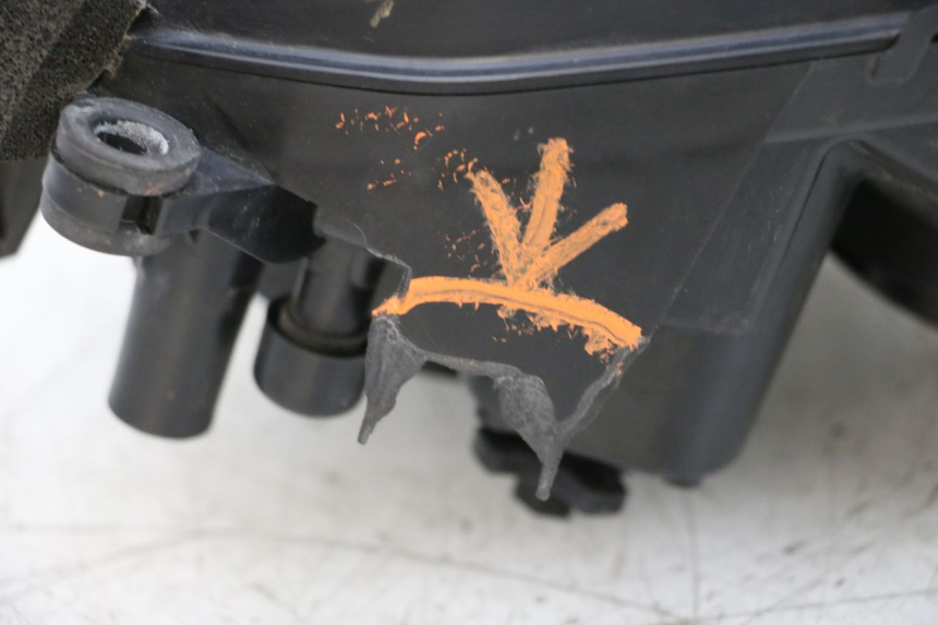 photo de FARO DELANTERO SUZUKI GSXR GSX-R 1000 (2003 - 2004) - Marcados y referencias originales