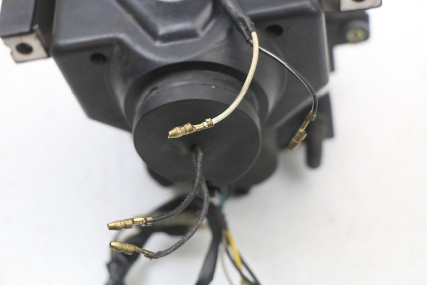 photo de FARO DELANTERO HYOSUNG GTR 125 (2006 - 2008)