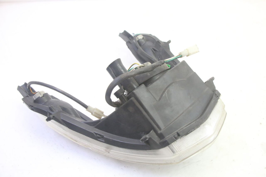 photo de FARO DELANTERO PEUGEOT KISBEE 4T 50 (2010 - 2017) - Estado de la superficie y material