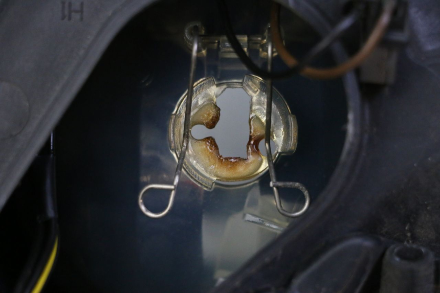 photo de FARO DELANTERO PIAGGIO MP3 500 (2011 - 2015)