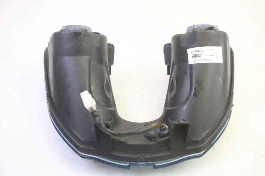 photo de FARO DELANTERO PIAGGIO MP3 RL 250 (2007 - 2010) - Detalles de los puntos de fijación