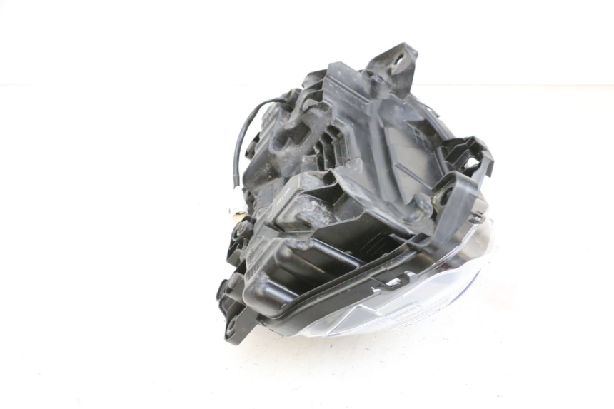 photo de FARO DELANTERO YAMAHA NEO'S CORE 1 (2022 - 2026) - Primer plano técnico