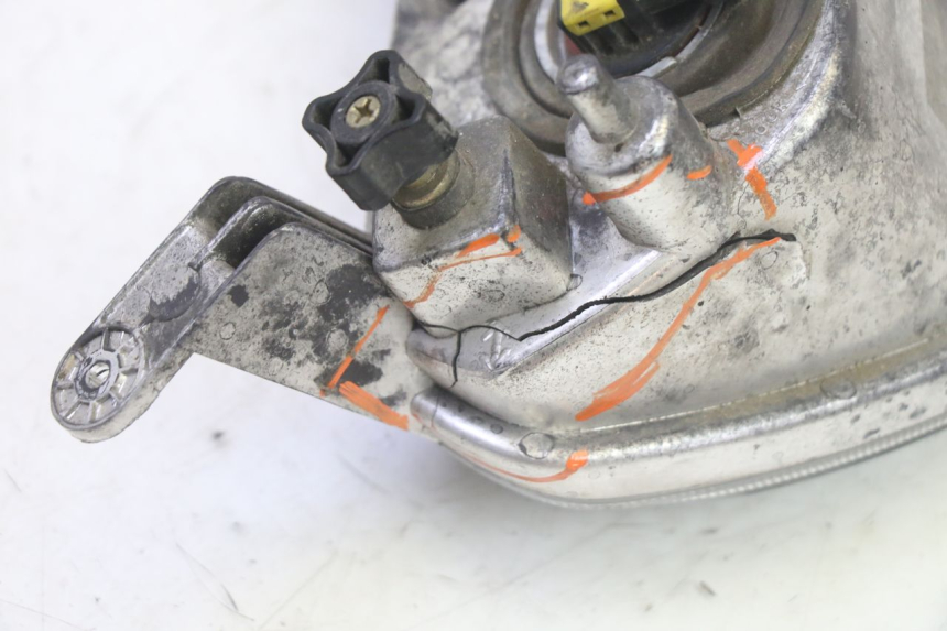 photo de FARO DELANTERO PIAGGIO NEW TYPHOON 50 (2010 - 2017)