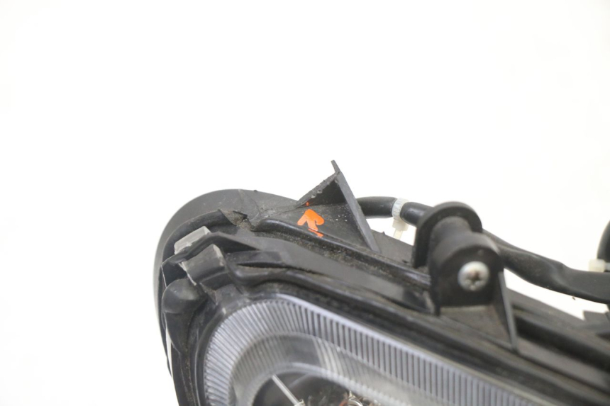 photo de FARO DELANTERO PIAGGIO NRG POWER PUREJET 50 (2018 - 2021)