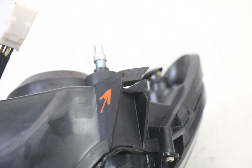 photo de FARO DELANTERO PIAGGIO NRG POWER PUREJET 50 (2018 - 2021)