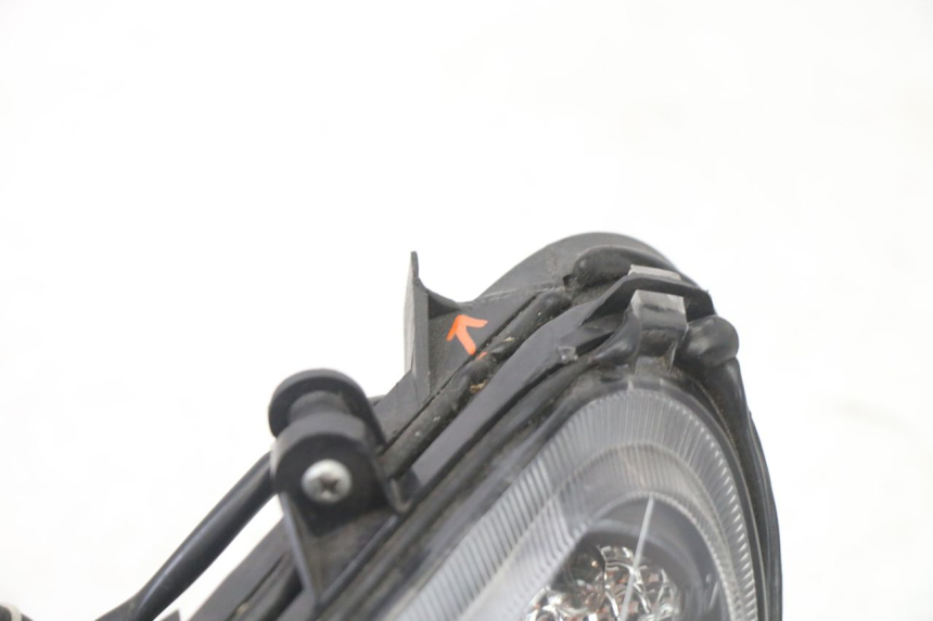photo de FARO DELANTERO PIAGGIO NRG POWER PUREJET 50 (2018 - 2021)