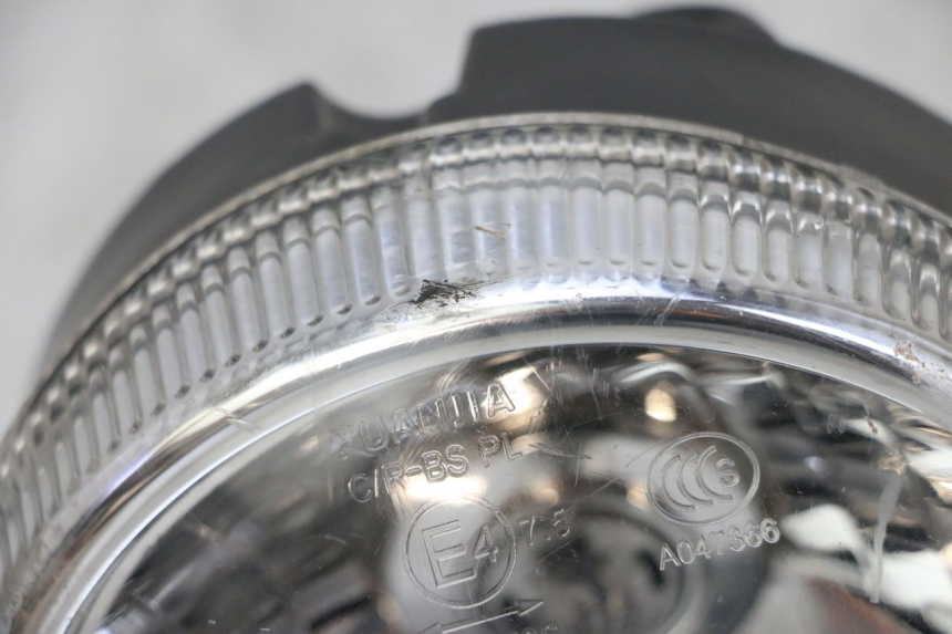 photo de FARO DELANTERO JM MOTORS OLDIES GT 4T 50 (2018 - 2025) - Recambio usado revisado