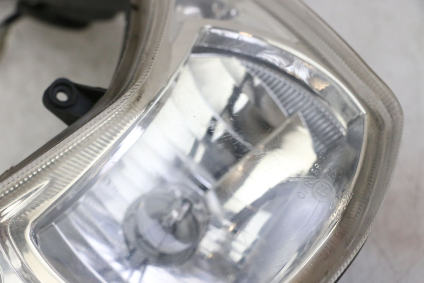 photo de FARO DELANTERO PEUGEOT KISBEE 2T 50 (2010 - 2017)