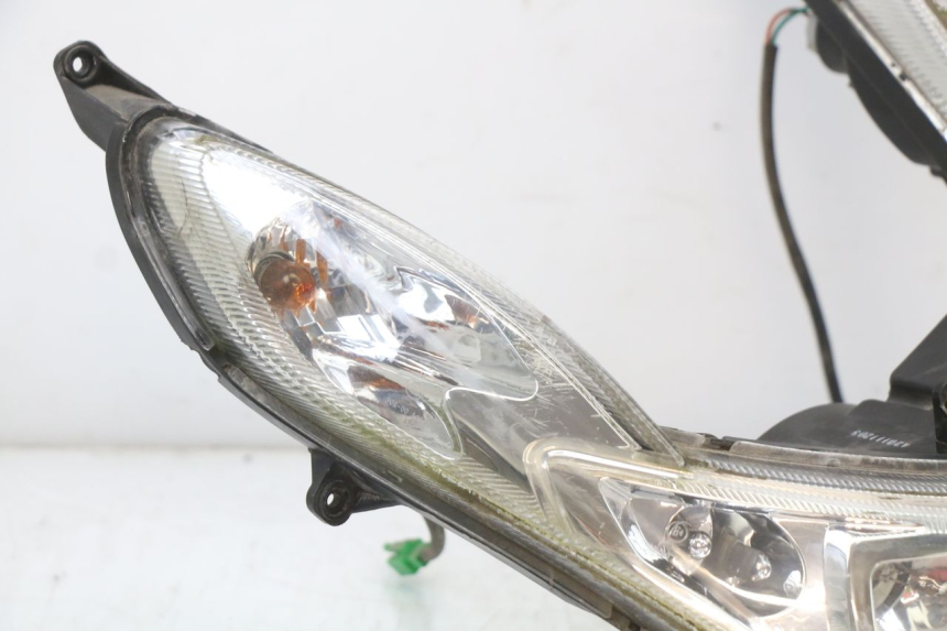 photo de FARO DELANTERO PEUGEOT KISBEE 4T 50 (2010 - 2017)