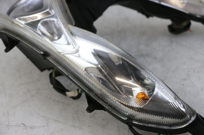 photo de FARO DELANTERO PEUGEOT KISBEE 4T 50 (2018 - 2022)