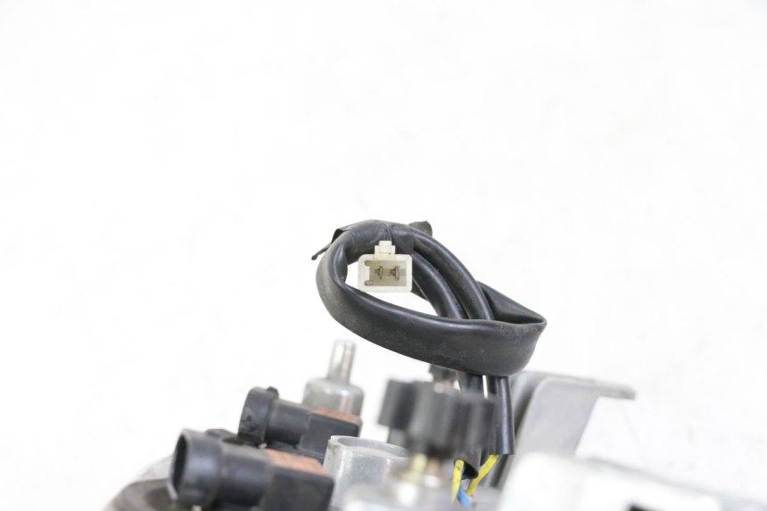 photo de FARO DELANTERO PIAGGIO NEW TYPHOON 50 (2010 - 2017)