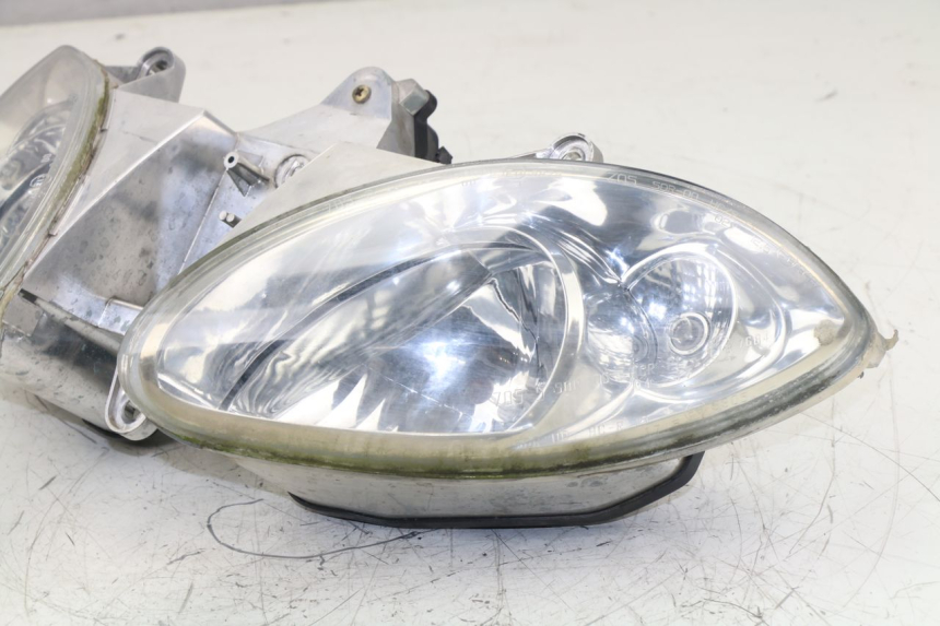 photo de FARO DELANTERO PIAGGIO X9 125 (2000 - 2003)