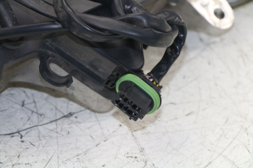 photo de FARO DELANTERO PIAGGIO X9 125 (2000 - 2003)