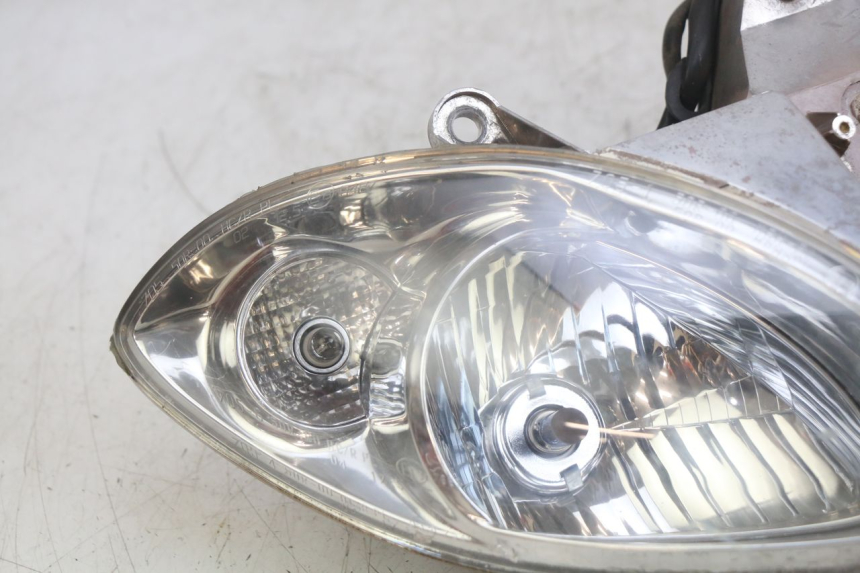 photo de FARO DELANTERO PIAGGIO X9 EVOLUTION 125 (2003 - 2007)