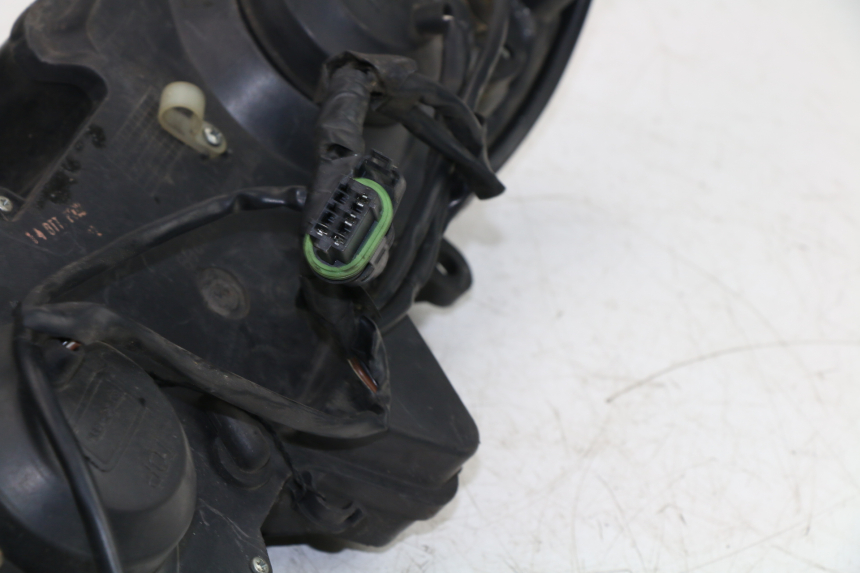 photo de FARO DELANTERO PIAGGIO X9 EVOLUTION 125 (2003 - 2007)