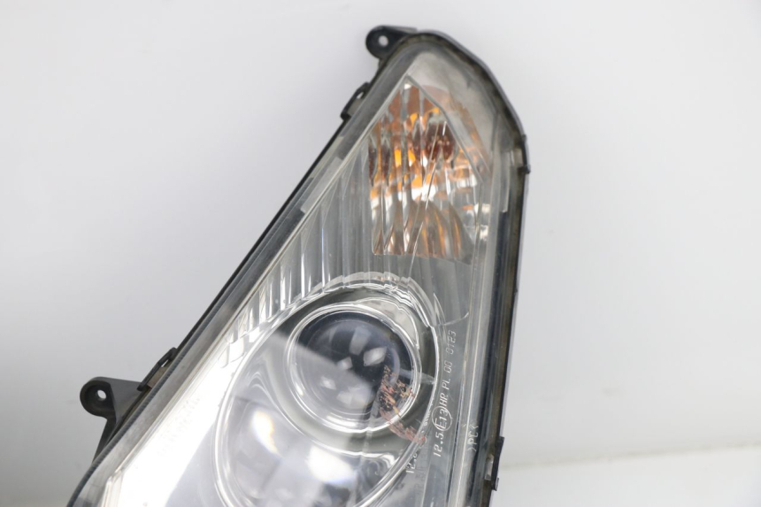 photo de FARO DELANTERO PEUGEOT SATELIS COMPRESSOR K15 125 (2006 - 2009)