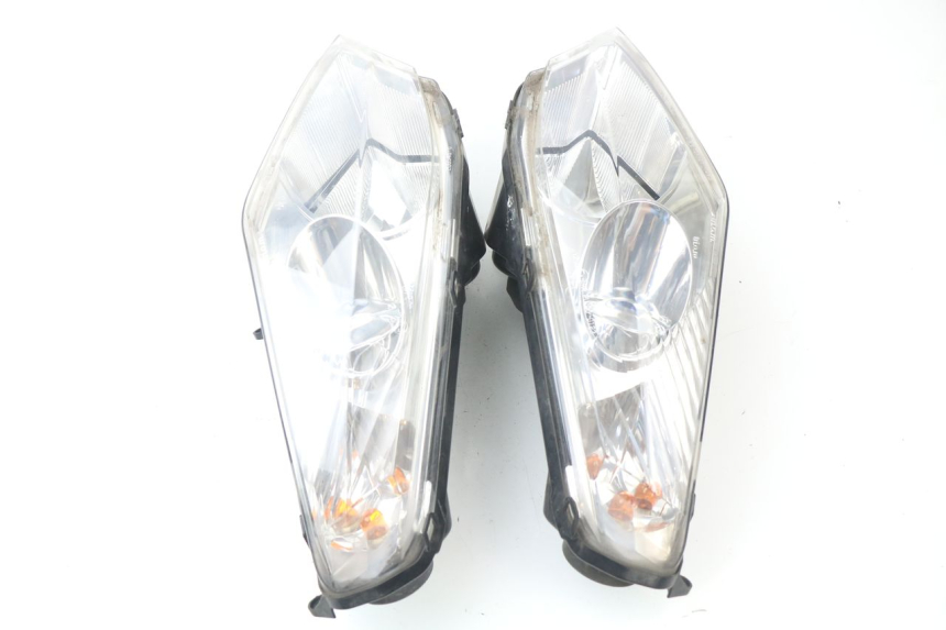 photo de FARO DELANTERO PEUGEOT SATELIS 125 (2006 - 2009)