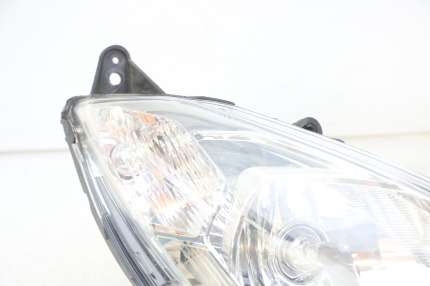 photo de FARO DELANTERO PEUGEOT SATELIS 125 (2013 - 2018)