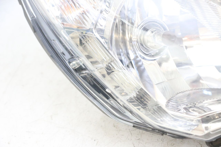 photo de FARO DELANTERO PEUGEOT SATELIS 125 (2013 - 2018)