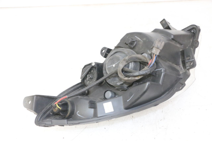 photo de FARO DELANTERO PEUGEOT SATELIS 125 (2013 - 2018)