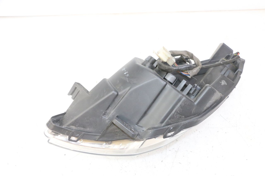 photo de FARO DELANTERO PEUGEOT SATELIS 125 (2013 - 2018)