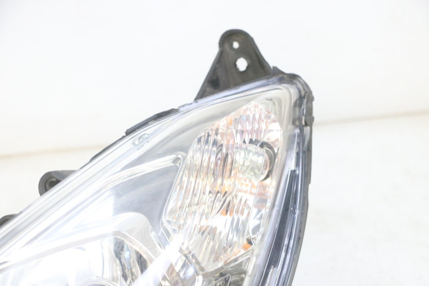 photo de FARO DELANTERO PEUGEOT SATELIS 125 (2013 - 2018)
