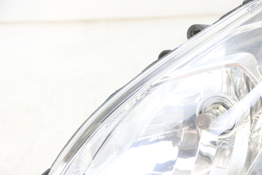 photo de FARO DELANTERO PEUGEOT SATELIS 125 (2013 - 2018)