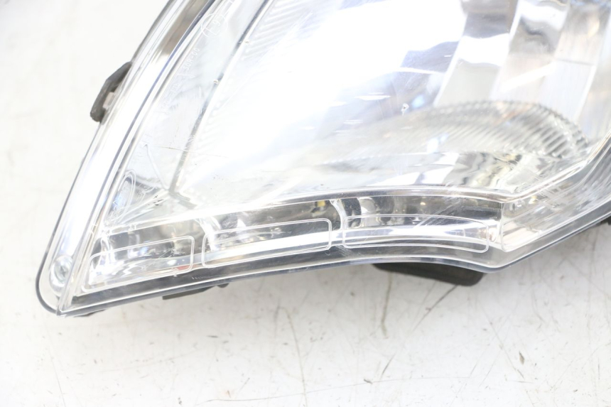 photo de FARO DELANTERO PEUGEOT SATELIS 125 (2013 - 2018)