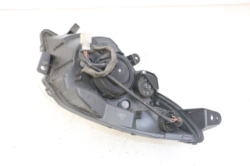 photo de FARO DELANTERO PEUGEOT SATELIS 125 (2013 - 2018)