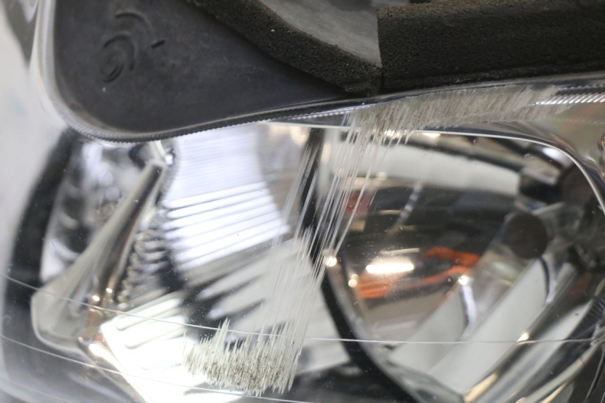 photo de FARO DELANTERO HONDA ST PAN EUROPEAN 1300 (2002 - 2013)