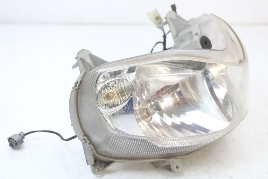 photo de FARO DELANTERO SUZUKI BURGMAN 125 (2007 - 2014)