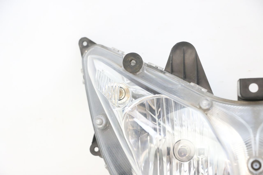 photo de FARO DELANTERO SUZUKI BURGMAN 125 (2018 - 2021)