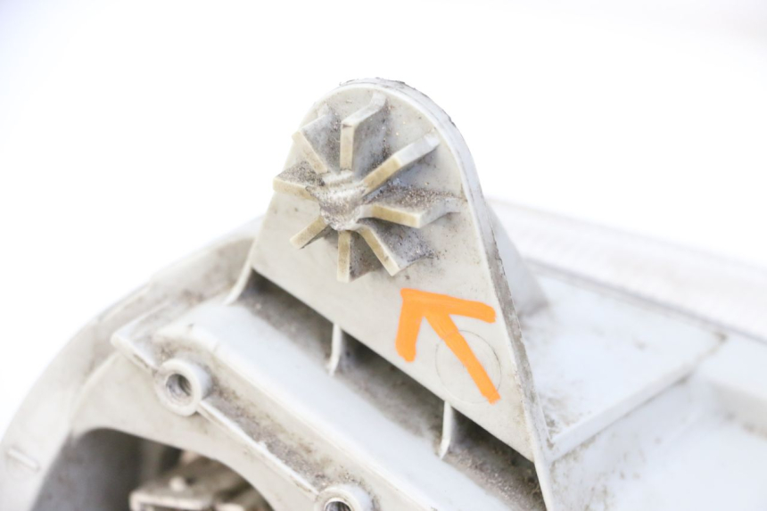 photo de FARO DELANTERO SUZUKI BURGMAN 125 (2007 - 2014)