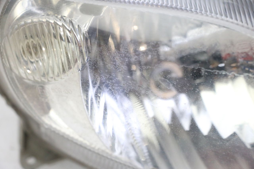 photo de FARO DELANTERO SUZUKI BURGMAN 125 (2007 - 2014)