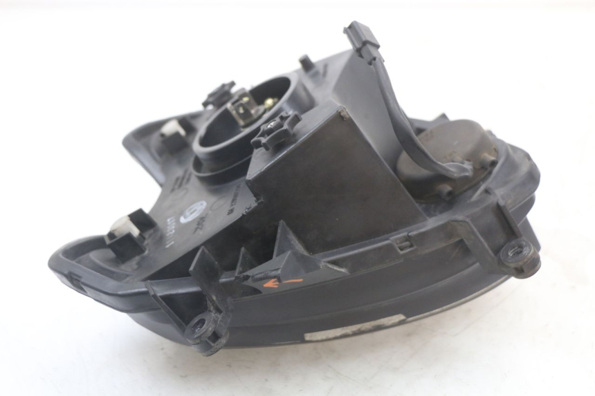 photo de FARO DELANTERO SUZUKI GS F 500 (2004 - 2007)