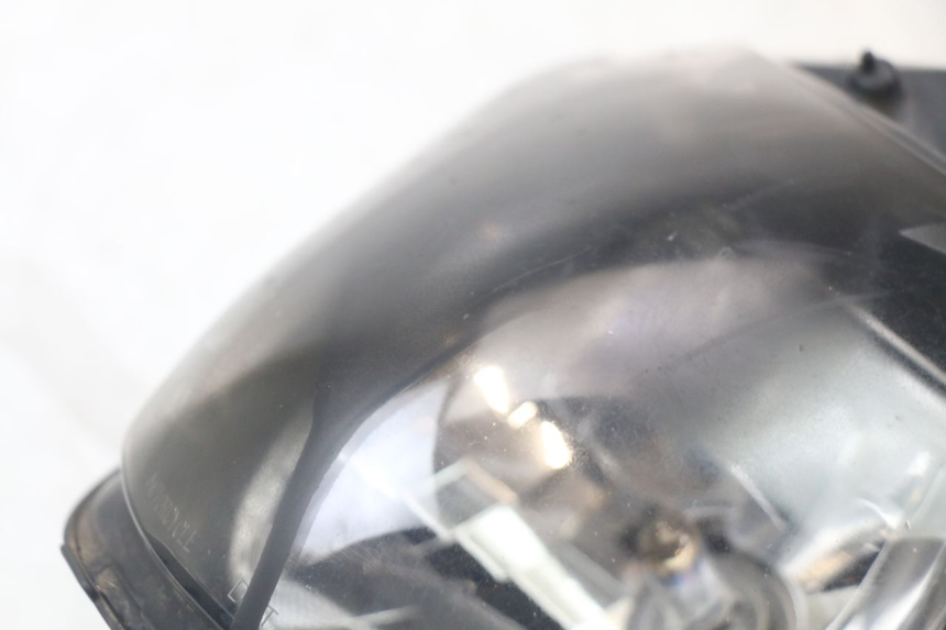 photo de FARO DELANTERO SUZUKI GSR 750 (2011 - 2017)