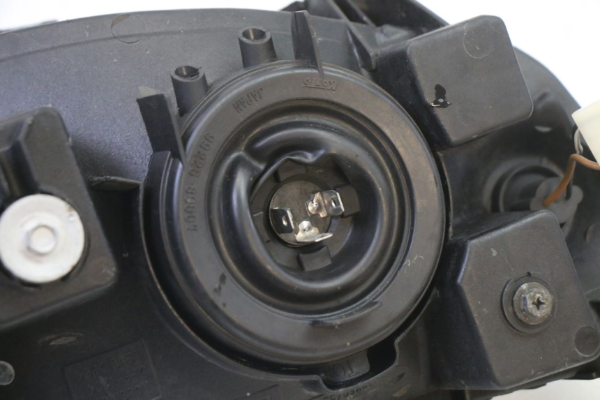 photo de FARO DELANTERO SUZUKI SV S 650 (2003 - 2009)
