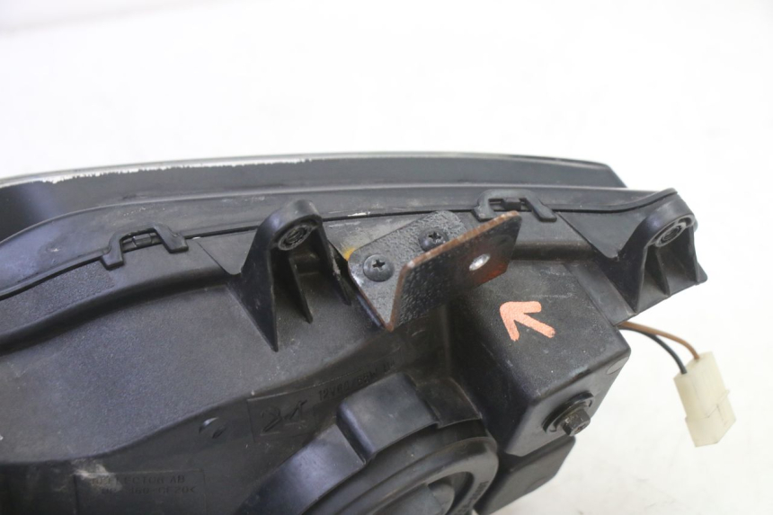 photo de FARO DELANTERO SUZUKI SV S 650 (2003 - 2009)