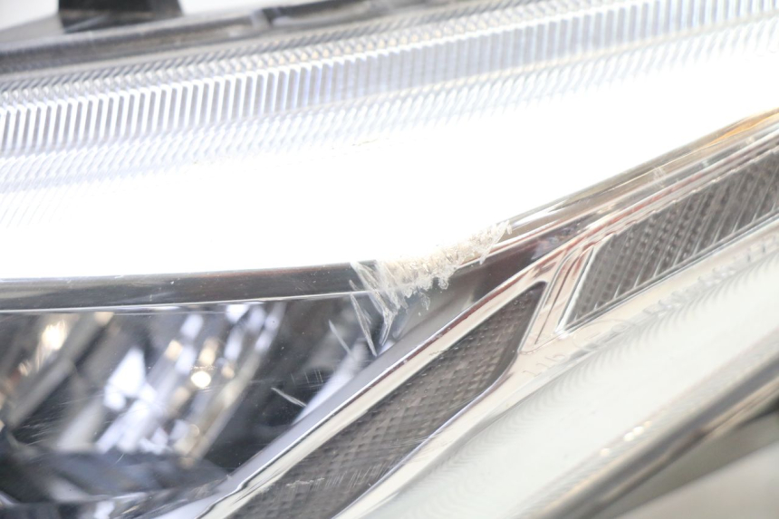 photo de FARO DELANTERO APRILIA SXR 50 (2021 - 2023)